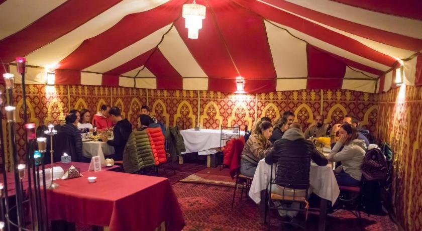 Erg Chegaga Camp Excursions Hotell M'Hamid Exteriör bild