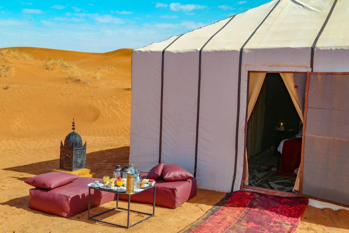 Erg Chegaga Camp Excursions Hotell M'Hamid Exteriör bild