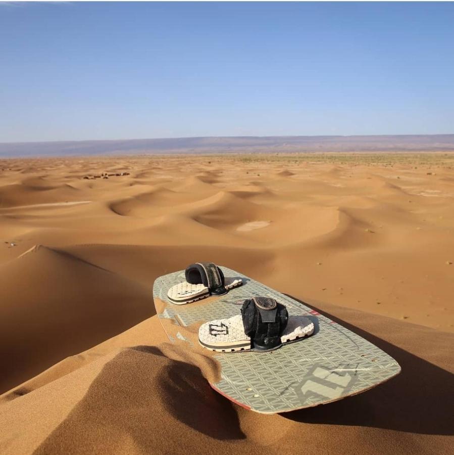 Erg Chegaga Camp Excursions Hotell M'Hamid Exteriör bild